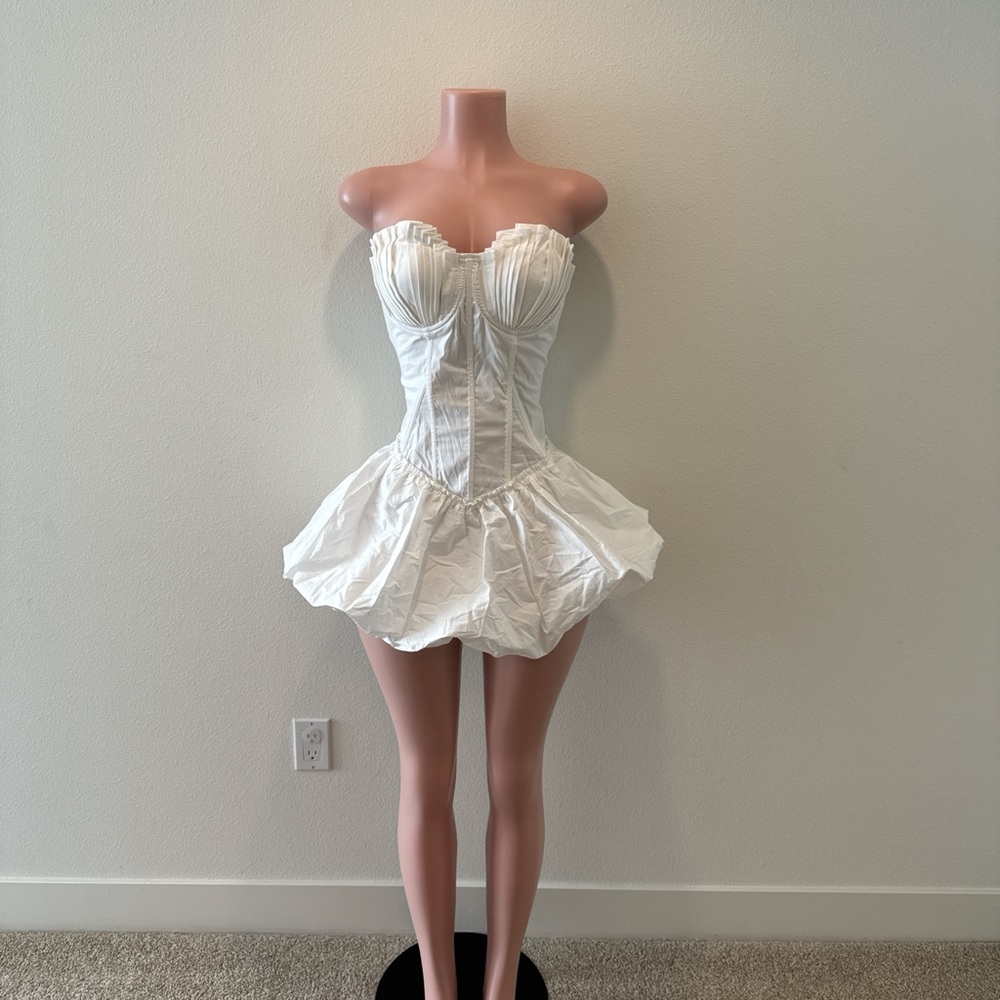 Fashion Nova Strapless White Dress